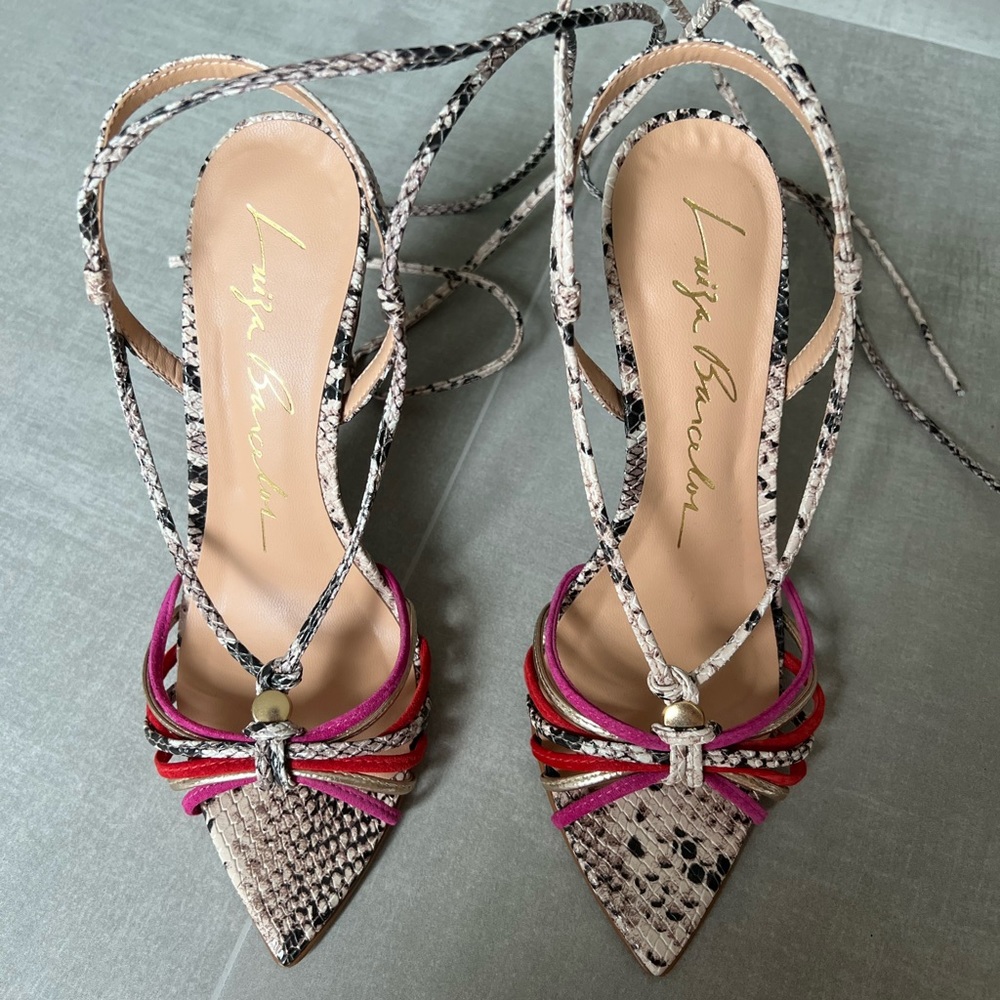 Luiza Barcelos One of a kind